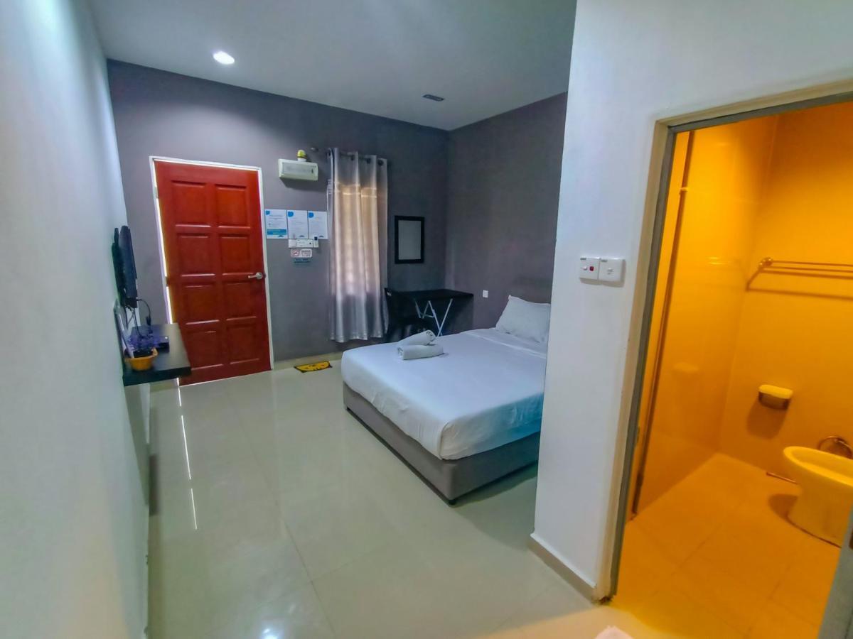 Bonda Room Stay Langkawi Pantai Cenang  Exteriör bild